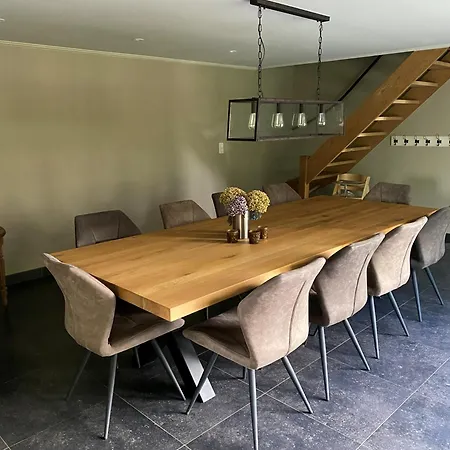 Semesterbostad Maison L'amitie