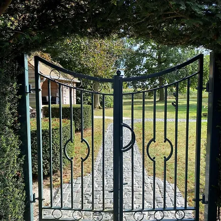 Semesterbostad Maison L'amitie *